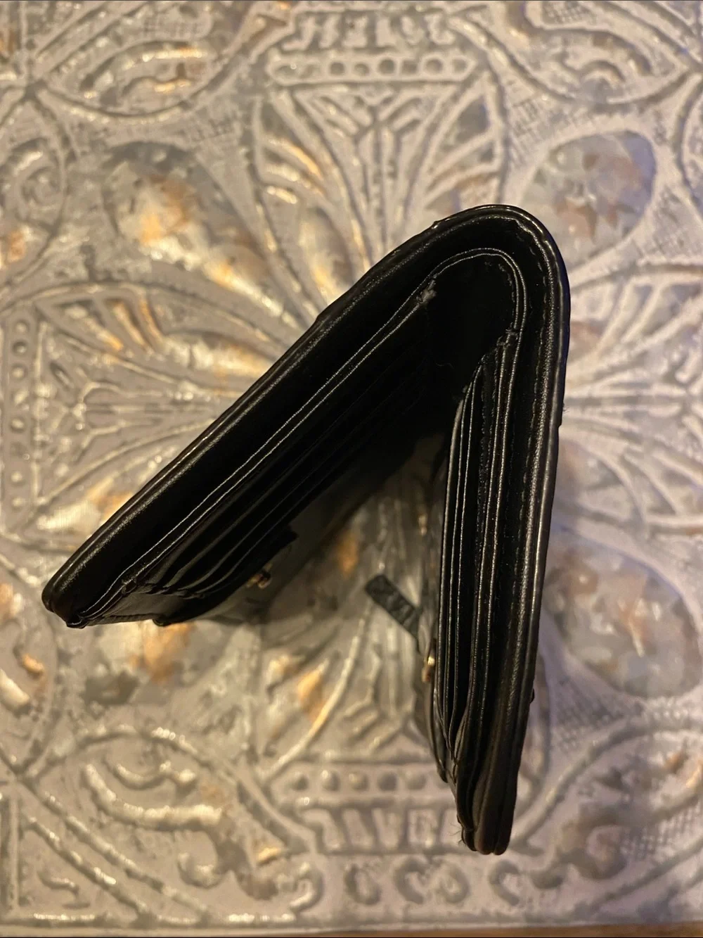 Kate Spade Black Bay Street Tellie Wallet Pebbled Black Leather Like New